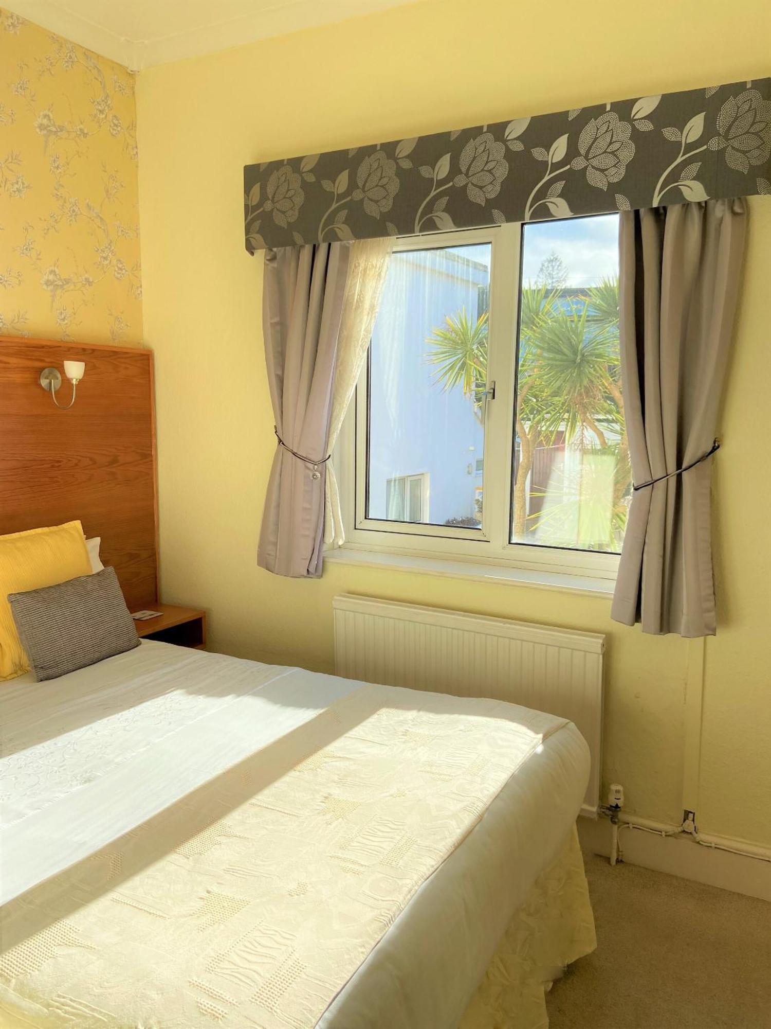 Hotel The Briars - Adults Only Paignton Zimmer foto